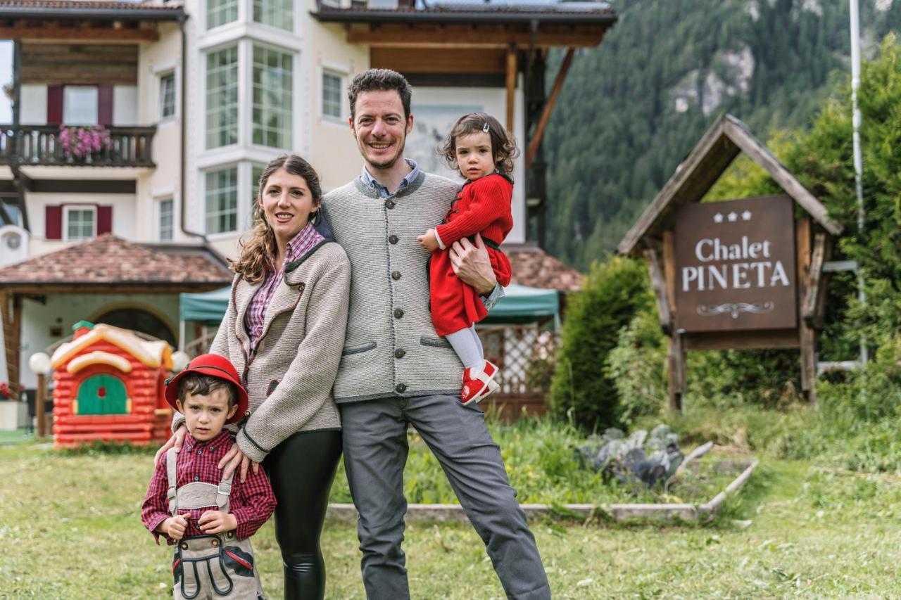 Chalet Pineta Relax Location Canazei Exterior photo